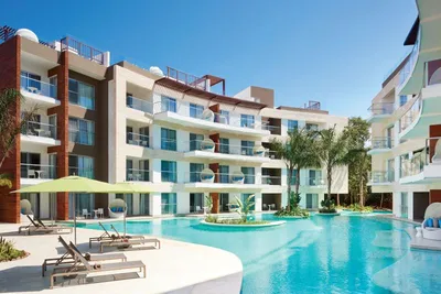 The Fives Beach Hôtel & Résidence 5*