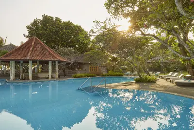 Hôtel Sol By Melia Benoa 5*