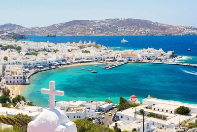 Combiné hôtels 3 îles : Santorin - Paros - Naxos en 15 jours en 2* et 3*