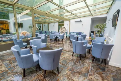 Grand Belish Hôtel 5*