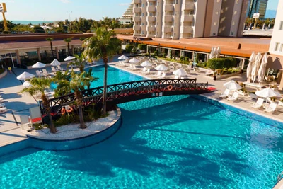Hôtel Grand Park Lara 4*