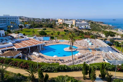Hôtel Leonardo Laura Beach 4*