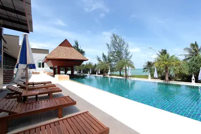 Hôtel Maikhao Palm Beach Resort 5*