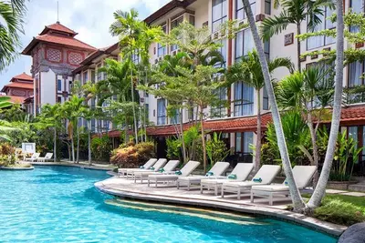 Prime Plaza Hôtel Sanur 4*