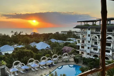 Hôtel Palumbo Waves 4*
