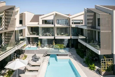 Hôtel Serenity Suites 4*