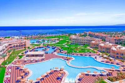 Hôtel Royal Albatros Moderna 5*