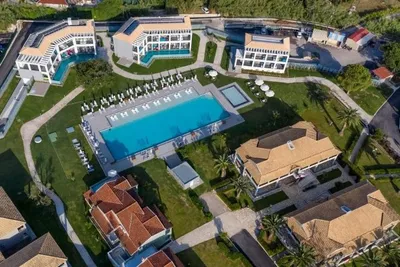 Hôtel Acharavi Beach 4*