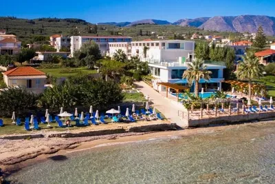 Belussi Beach Hôtel & Suites 4*