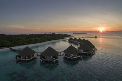 Hôtel Adaaran Select Meedhupparu 4*
