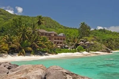Hôtel Double Tree by Hilton Seychelles Allamanda Resort & Spa 4*