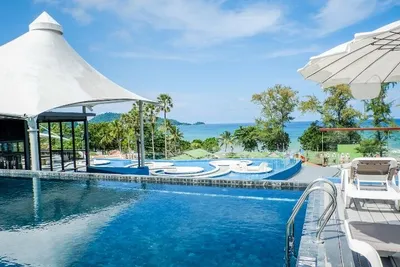 Hôtel Beyond Patong 4*