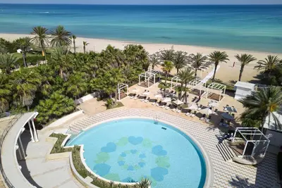Hôtel Nahrawess Resort & Thalasso 4*