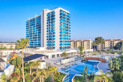 Hôtel BG Tonga Tower 4*