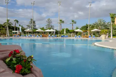 Hôtel Swiss Inn Pyramids Golf 5*