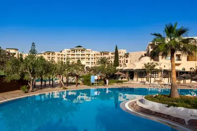 Hôtel Royal Kenz 4*