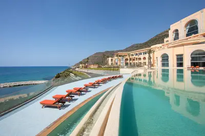 Hôtel Royal Tulip Korbous Bay Thalasso & Spring 5*