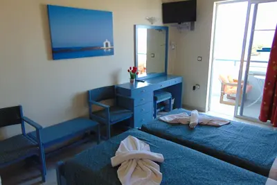 Nirvana Beach Hôtel 3*