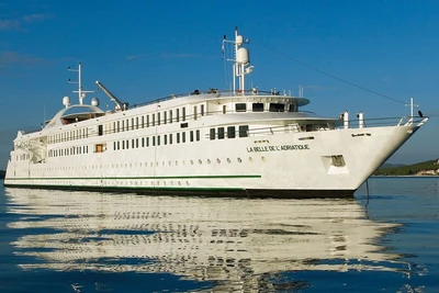 Croisière sur le MS Belle de l Adriatique : Escapade Méditerranéenne : croisière à la découverte des trésors de la Grèce et de lAdriatique