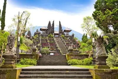 Combiné circuit et hôtel Jardin d'Eden + extension Prime Plaza Sanur