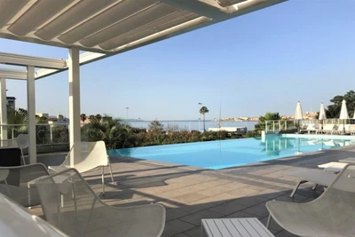 Résidence hôtelière Best Western Amirauté (vols réguliers)