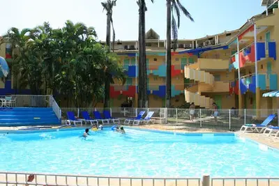 Combiné hôtels Grande Terre et Basse Terre : Canella Beach 3* et Rayon Vert 3*
