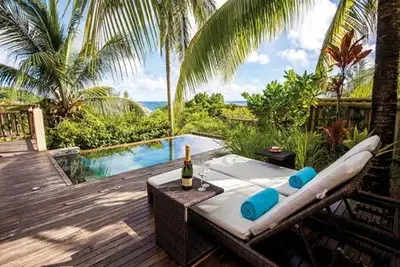 Combiné hôtels 2 Iles : Mahé + Praslin - Hôtel Valmer 3*SUP + Hôtel Palm beach 2* - 12 Nuits