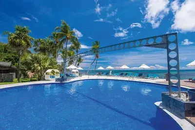 Combiné hôtels 2 Iles : Praslin + Mahé - Coco de Mer & Black Parrot 4* + Valmer 3*SUP - 12 Nuits