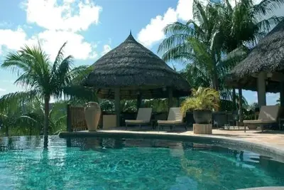 Combiné hôtels 2 Iles : Praslin + Mahé - Coco de Mer & Black Parrot 4* + Valmer 3*SUP - 14 Nuits