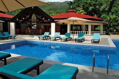 Combiné hôtels 2 Iles : Praslin + Mahé - Indian Ocean Lodge 3* + Berjaya Beauvallon Bay 2* - 14 nuits