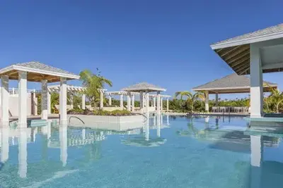 Combiné circuit et hôtel Sevilla Habana by Melia 4* - Paradisus Los Cayos 5*