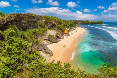 Circuit Bali Autrement : Entre Culture, Nature et Traditions en Glamping