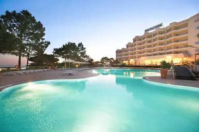 Hôtel Portobay Falésia