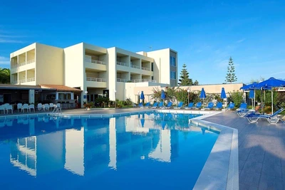 Hôtel Eleftheria - Arrivée La Chanée
