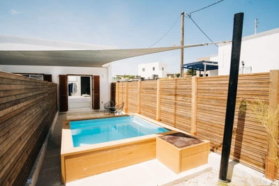 Hôtel Mesanto Luxury Suites