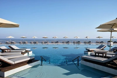 Hôtel The Royal Blue Resort & Spa