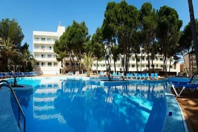 Hôtel & Spa S'Entrador Playa