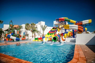 Naya Club - Blumar Resort & Spa