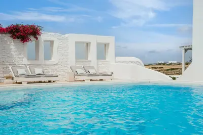 Hôtel Mr & Mrs White Paros Suites & More
