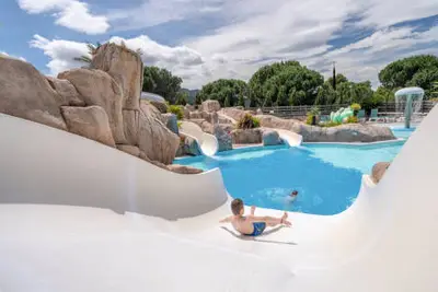 Camping Le Bois De Valmarie