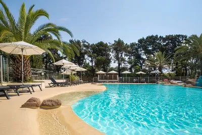 Hôtel Campo Dell'Oro 4* avec vols ou ferries
