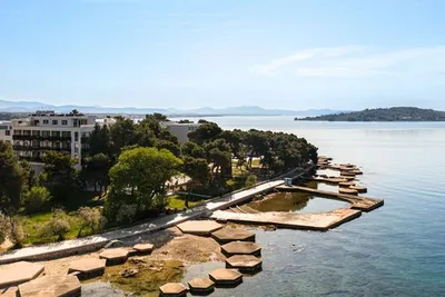 SeeSea 4*