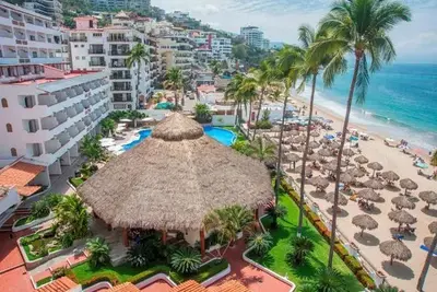 Hôtel Tropicana Studios