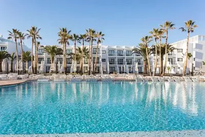 Hôtel Grand Palladium White Island Resort & Spa
