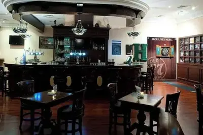 Hôtel Holiday Inn Bur Dubai   Embassy District