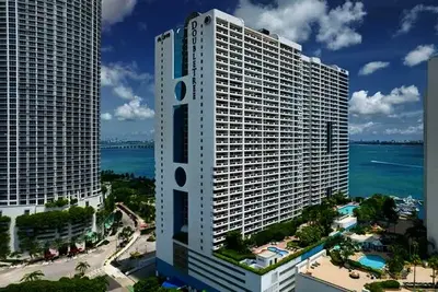 Hôtel Doubletree By Hilton Grand Hotel Biscayne Bay