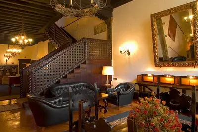Hôtel Saturnia & International