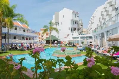 Hôtel Playaolid Suites & Apartments