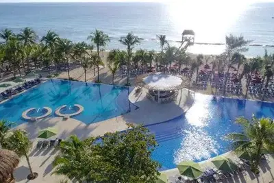 Hôtel Azul Fives