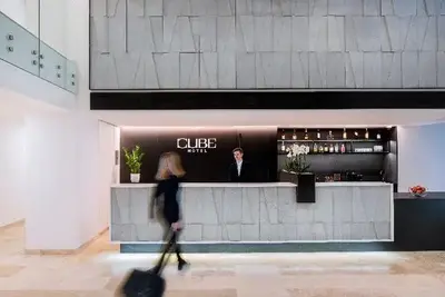 Hôtel Cube